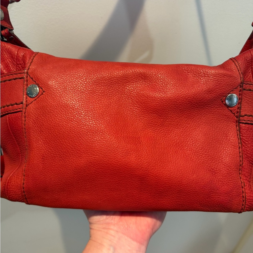 Fossil Cherry Red Shoulder Bag - Picture 8 of 12